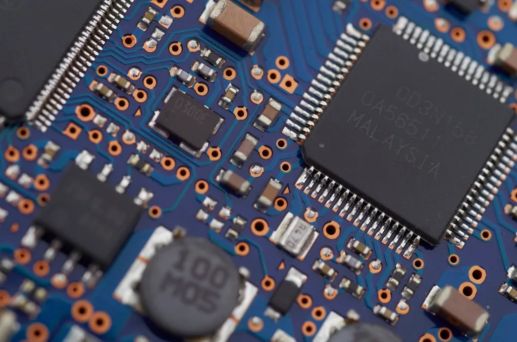 Semiconductor circuit circuit board